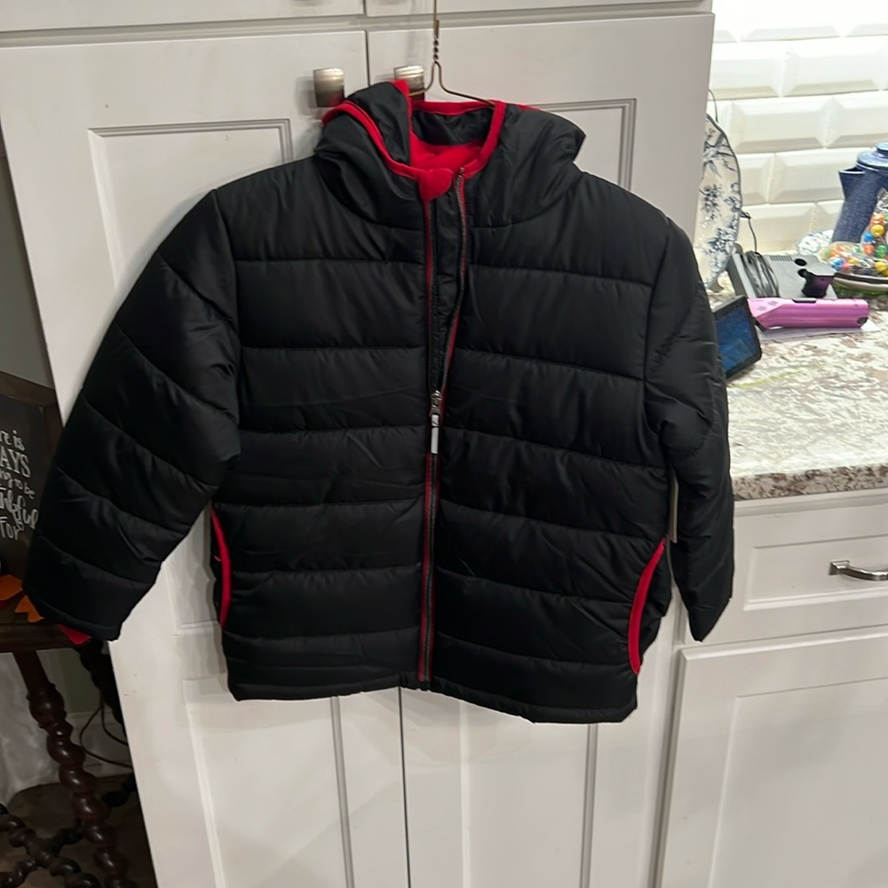 Faded Glory S/CH (6-7) black with red trim and lining puffer jacket brand new